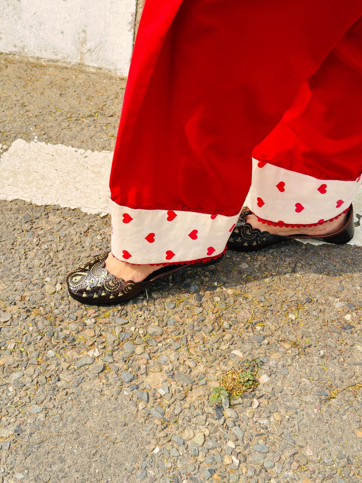 Dark Brown Punjabi Jutti for Women | Gold Embroidered Leather Flats