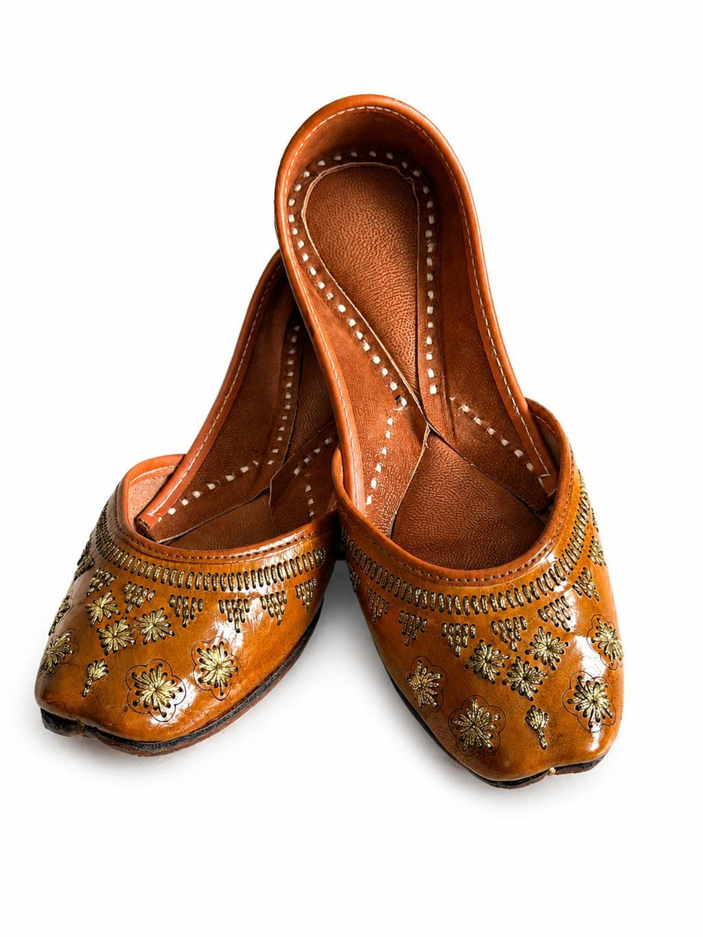 Leather Punjabi Jutti for Women | Hand-Embroidered Indian Khussa Flats