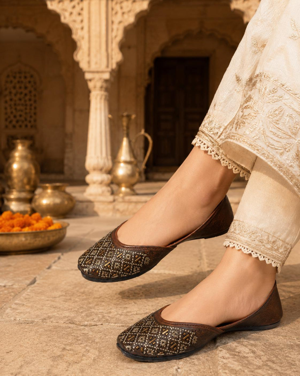 Brown Leather Punjabi Jutti for Women | Handcrafted Geometric Floral Mojari Flats