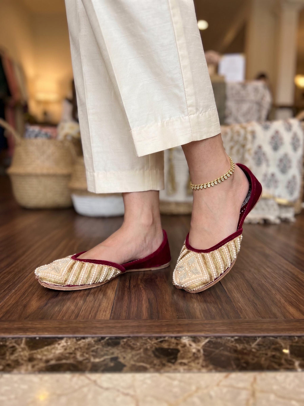 Elegant Gold & Pearl Embroidered Punjabi Jutti for Women