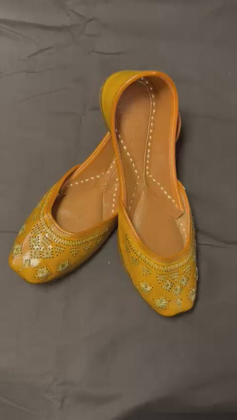 Leather Punjabi Jutti for Women | Hand-Embroidered Indian Khussa Flats