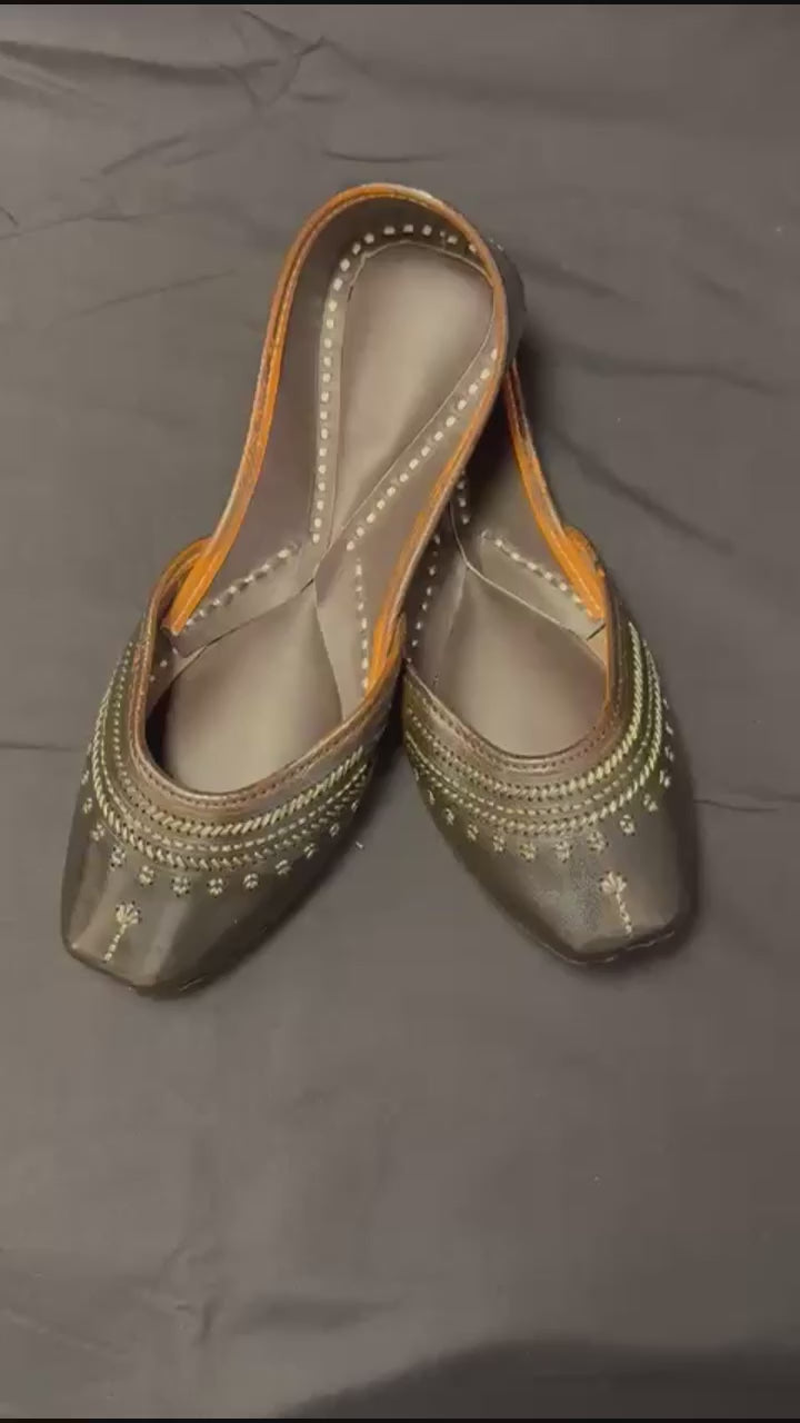 Dark Brown Punjabi Jutti – Handmade Metallic Embroidered Leather Flats